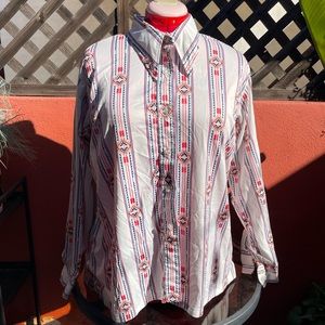 White polyester shirt, printed size xl